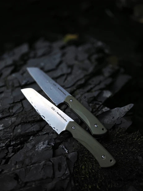 men with the pot chef knife